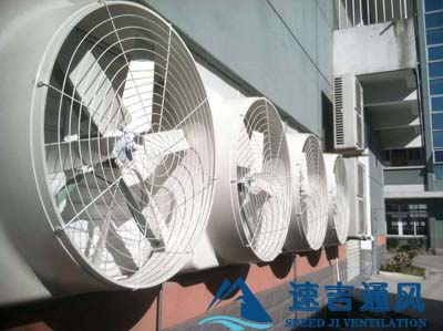 宣城負壓風(fēng)機加水簾解決服裝廠(chǎng)車(chē)間降溫工程方案
